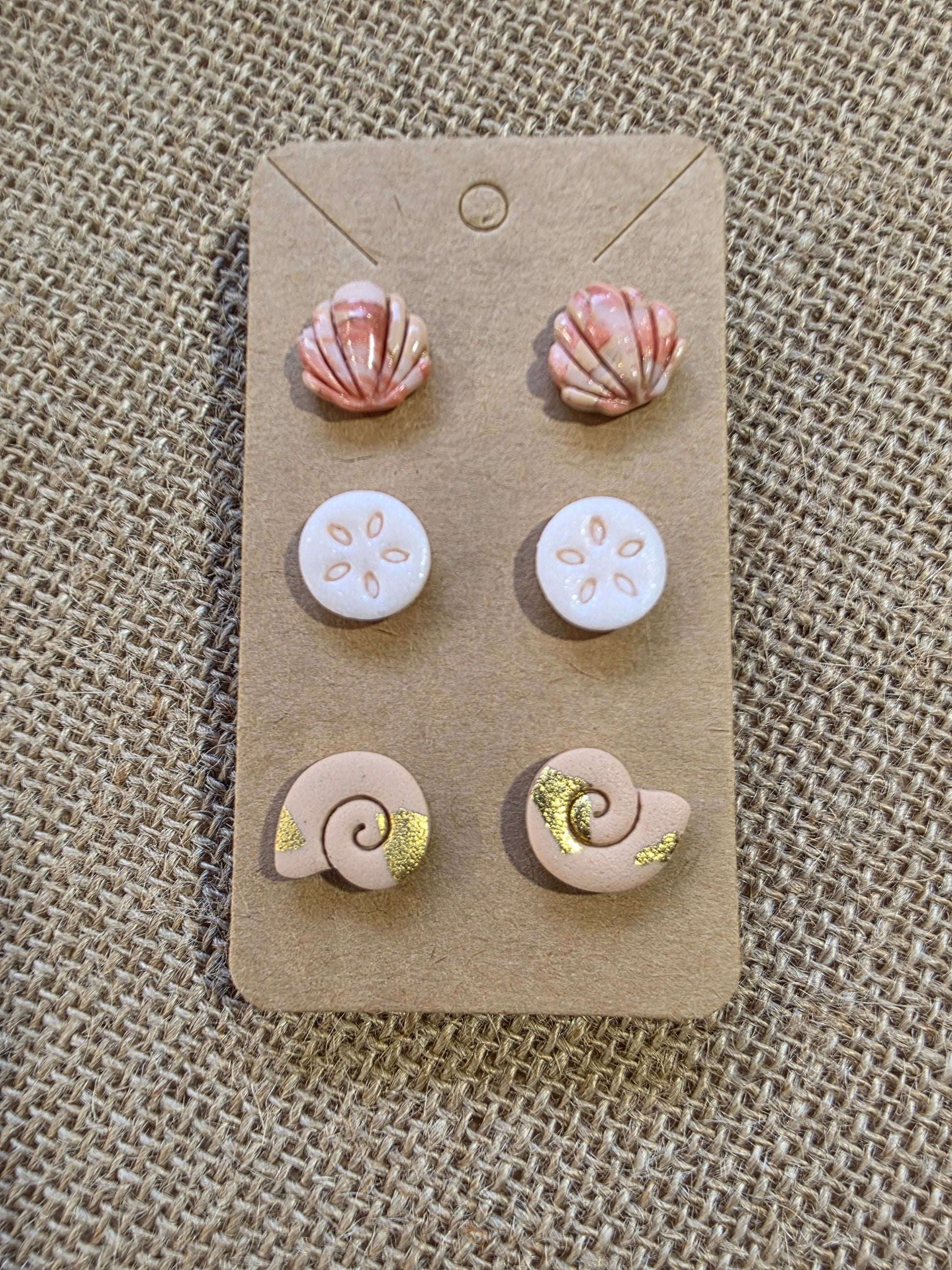 Boucles d'oreilles trio de puces "Murmures de l'Océan" en argile polymère - Collection "Sous l'Océan" été 2025