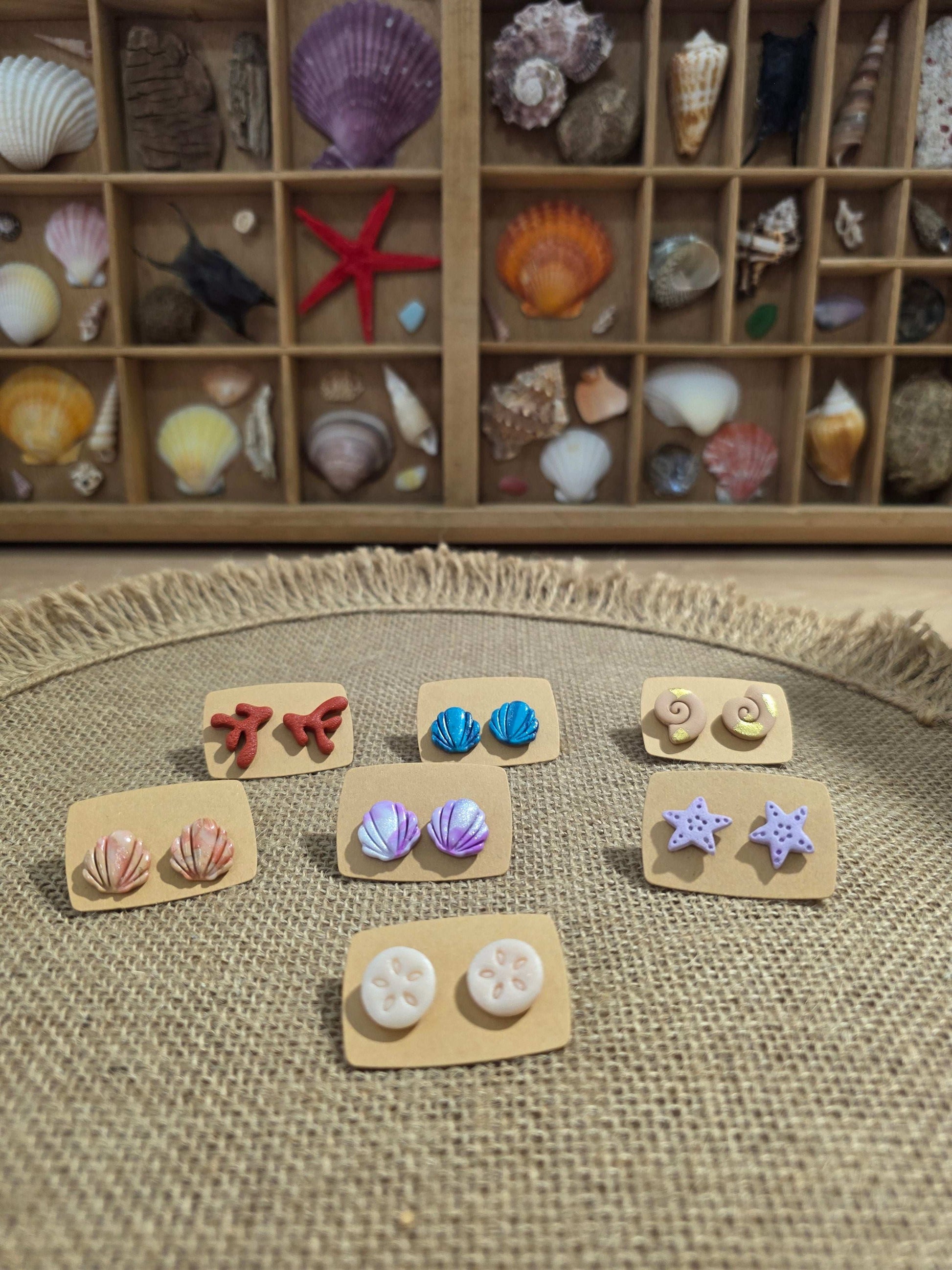 Boucles d'oreilles trio de puces "Murmures de l'Océan" en argile polymère - Collection "Sous l'Océan" été 2025