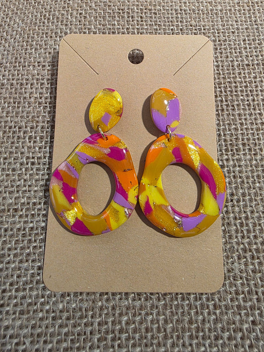 Boucles d'oreilles Ondine, teinte "Sunset" en argile polymère, collection Sol, été 25