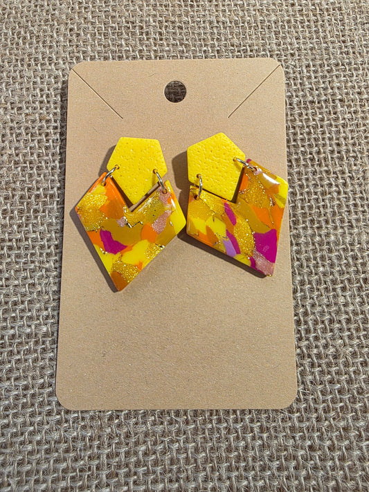 Boucles d'oreilles Victoria, teinte "Sunset" en argile polymère, collection Sol, été 25