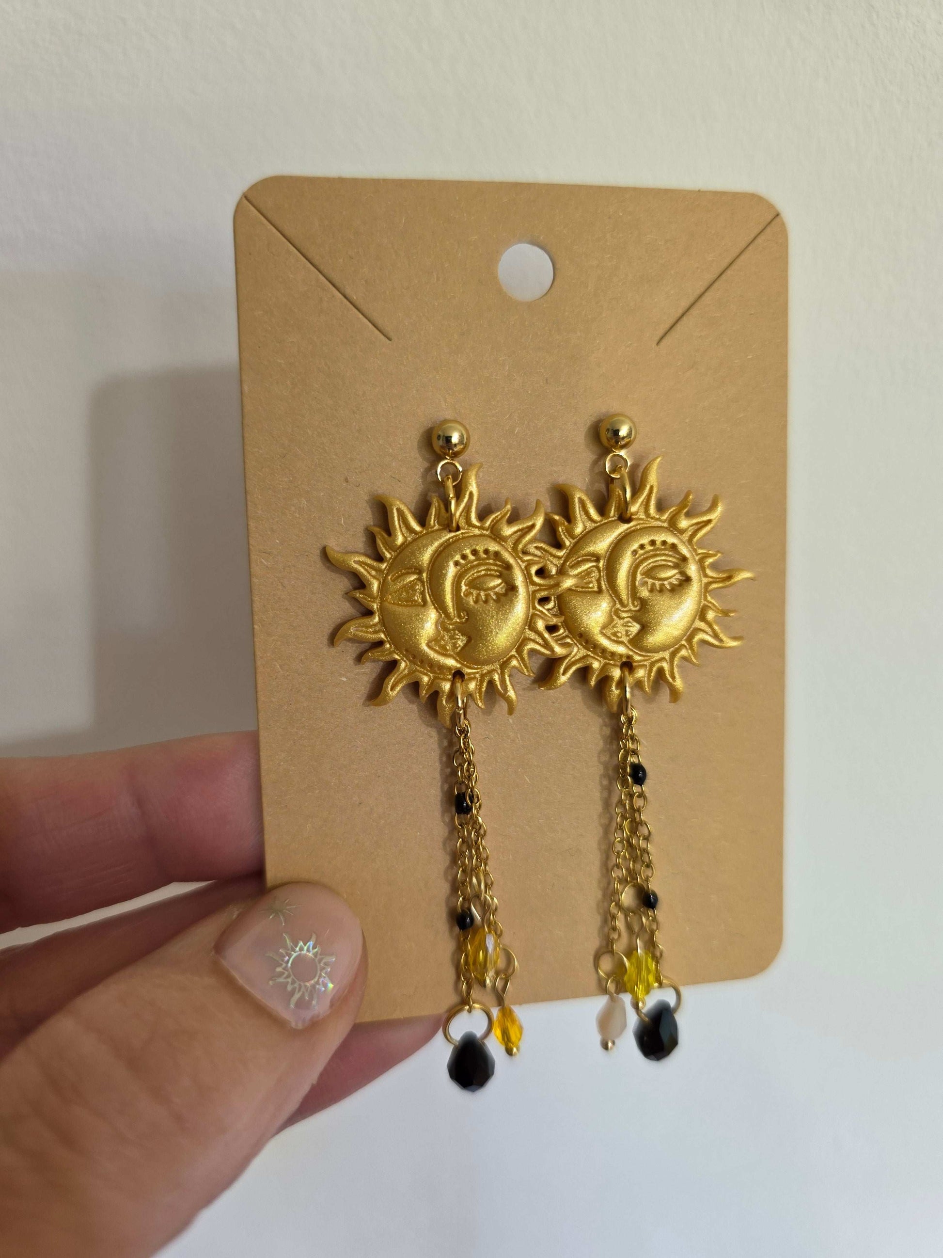 Boucles d'oreilles puces en argile polymère “Soluna” - collection Sol - été 2025