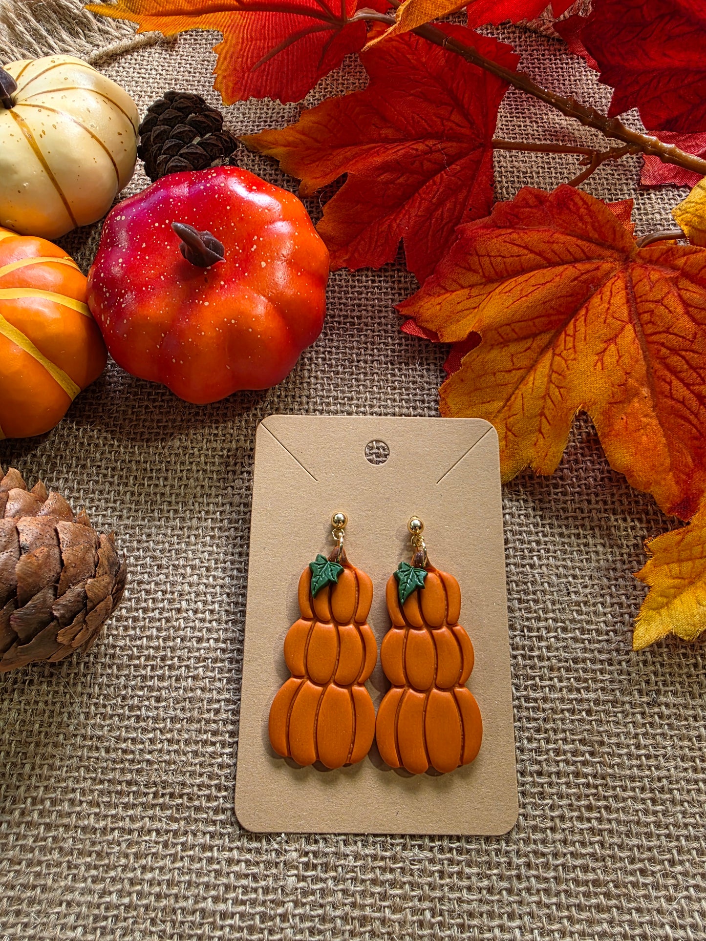 Boucles d'oreilles en argile polymère collection ESPRIT D'AUTOMNE modèle Citrouilles en cascade - collection automne