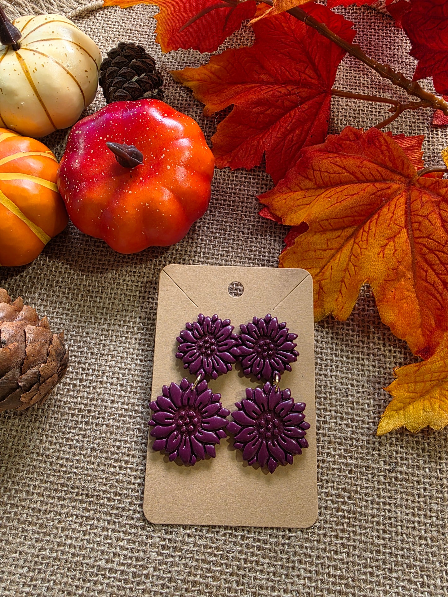 Boucles d'oreilles en argile polymère collection ESPRIT D'AUTOMNE modèle Duo de fleurs - collection automne