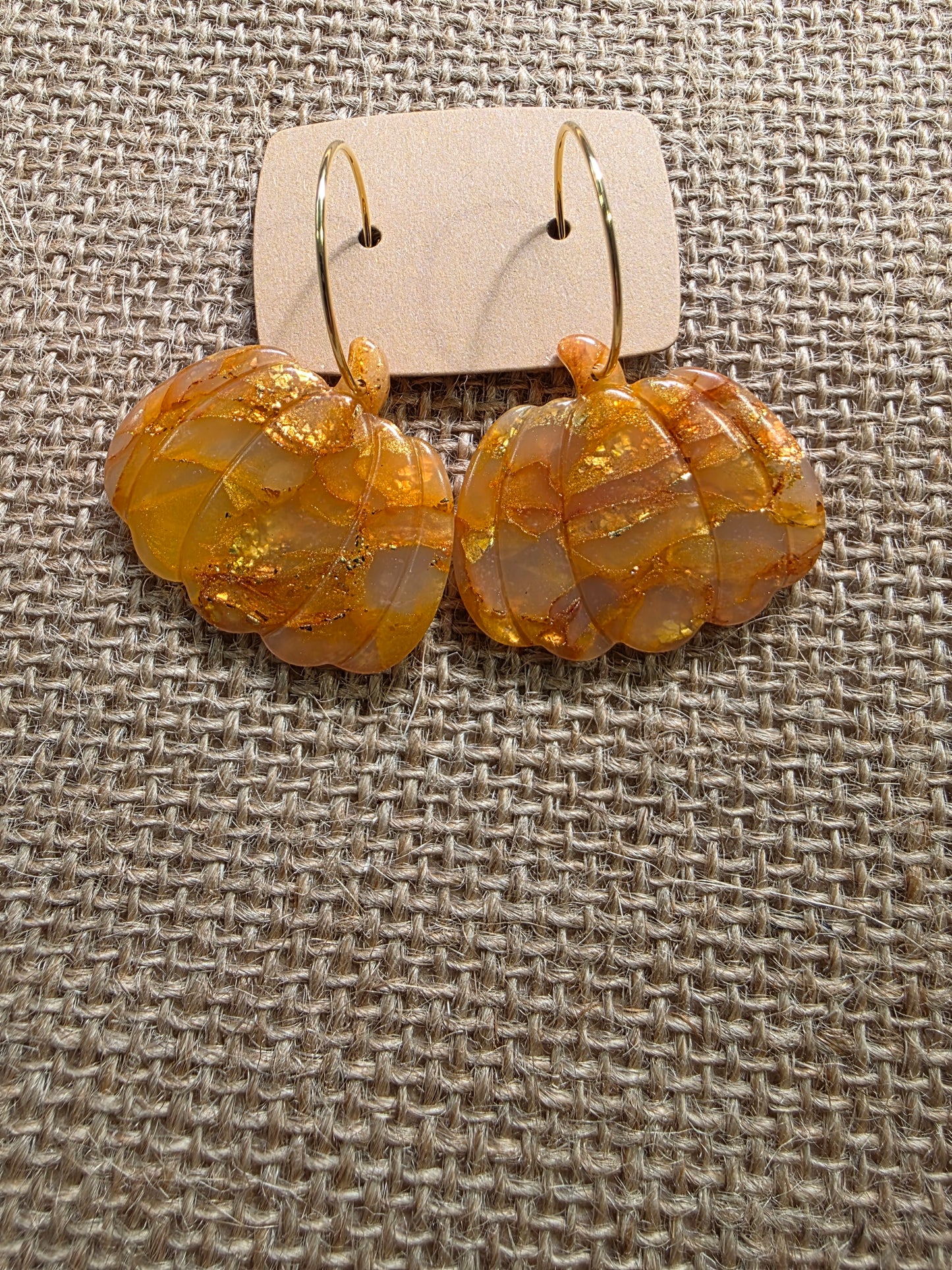 Boucles d'oreilles en argile polymère collection ESPRIT D'AUTOMNE modèle Citrouille Lumineuse - collection automne
