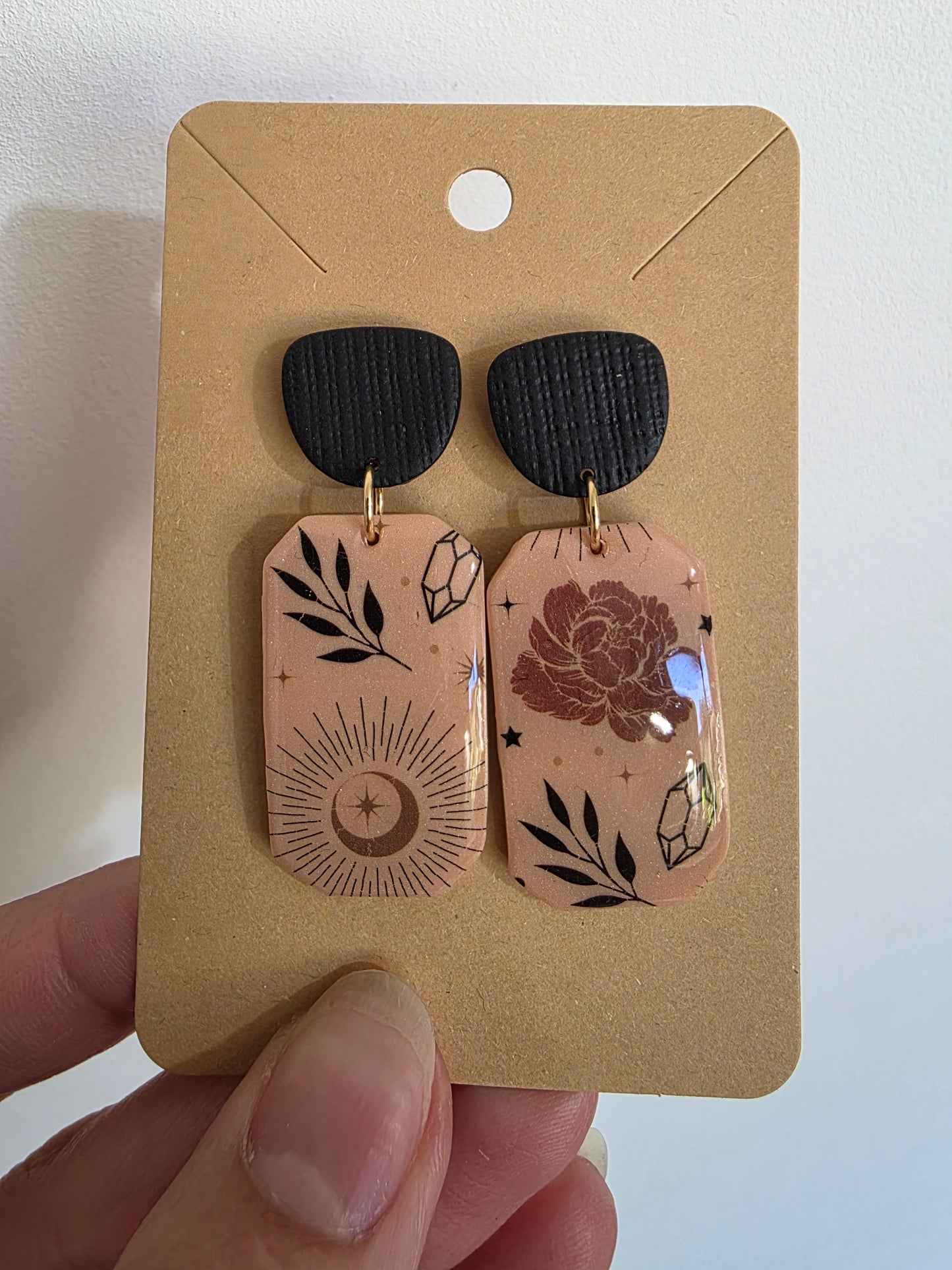 Boucles d'oreilles en argile polymère collection LUNA modèle Chrysalune - collection automne
