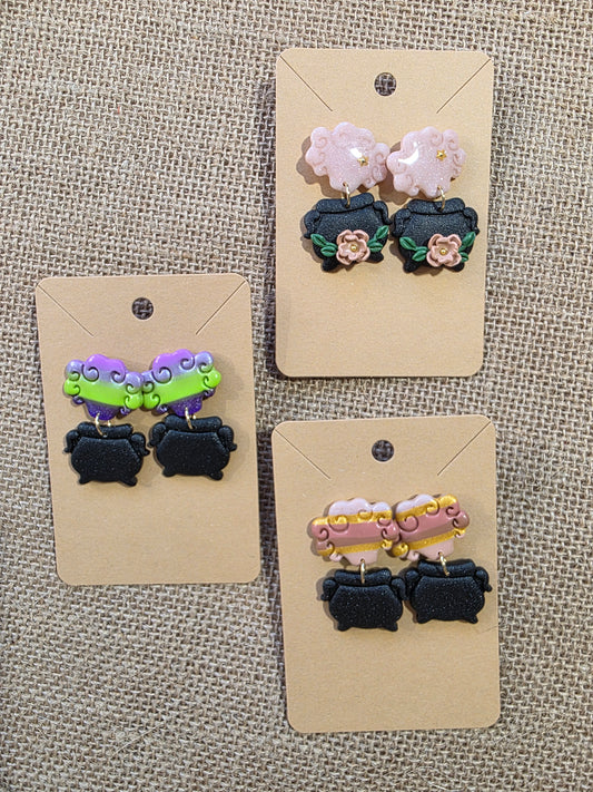 Boucles d'oreilles en argile polymère collection "BE SPOOKY" modèle "Bouillon Magique" - collection automne