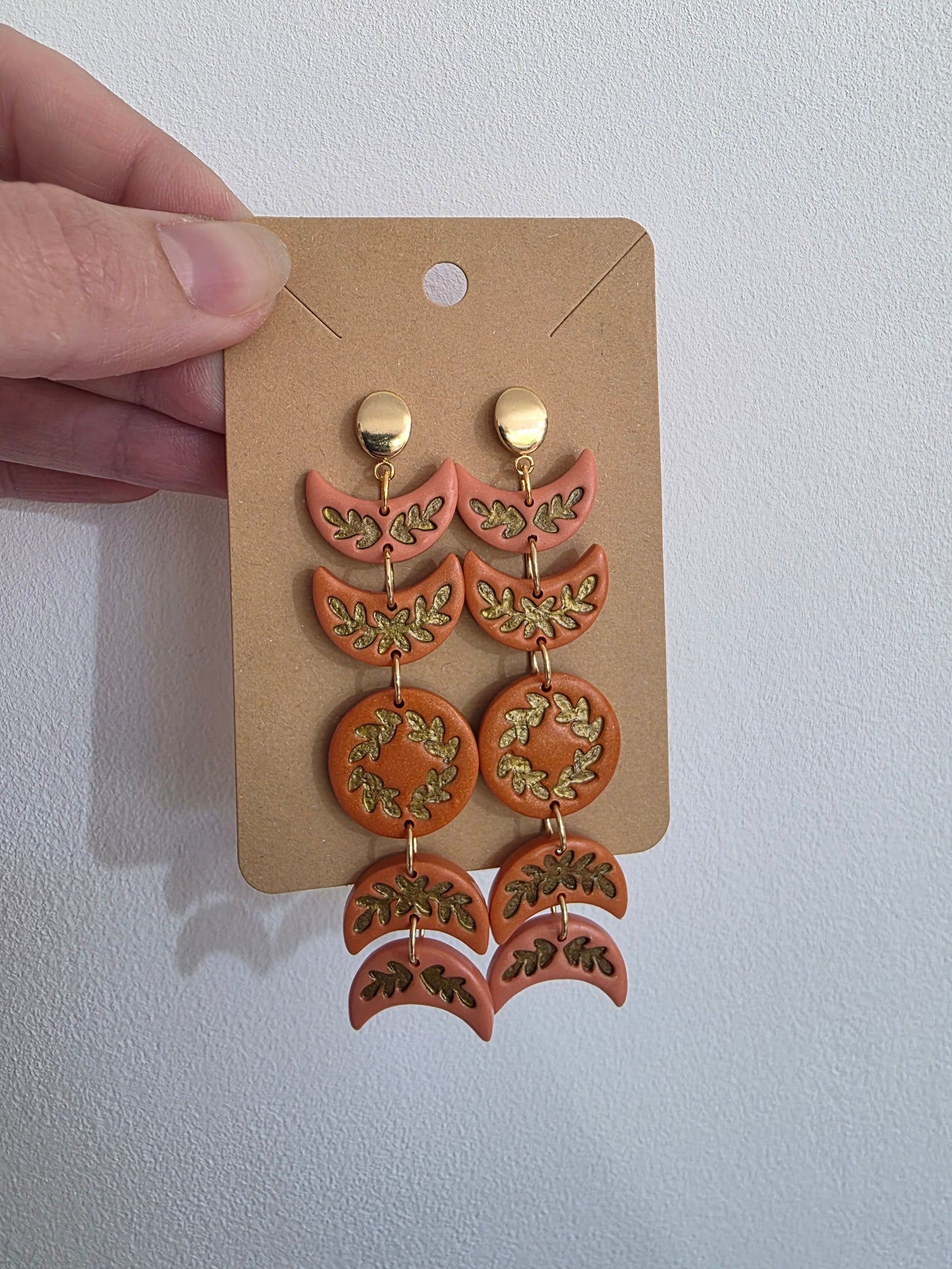 Boucles d'oreilles en argile polymère collection LUNA modèles Orphélia - collection automne 2025