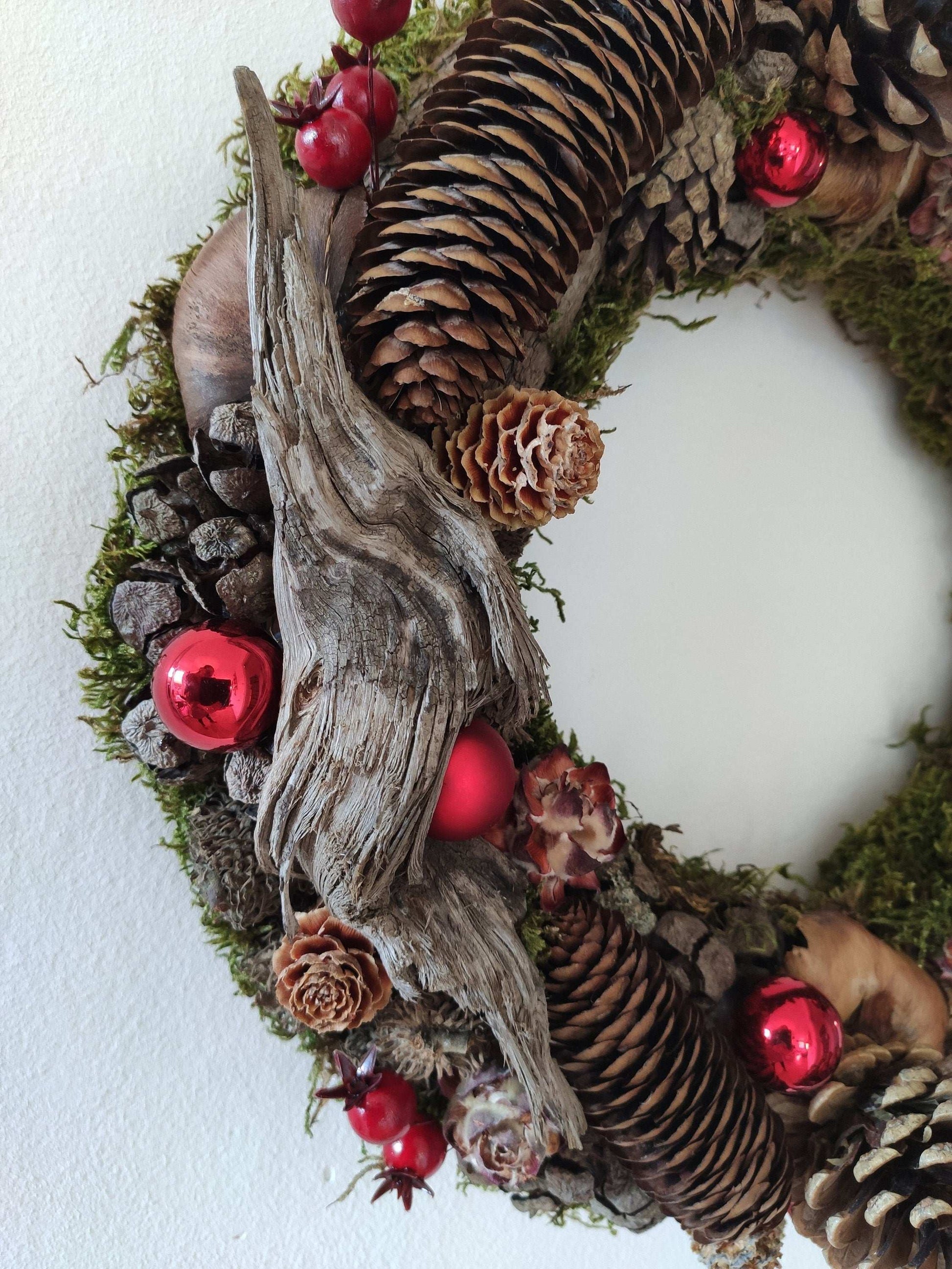 Couronne de porte, couronne de Noël "Into the wood"