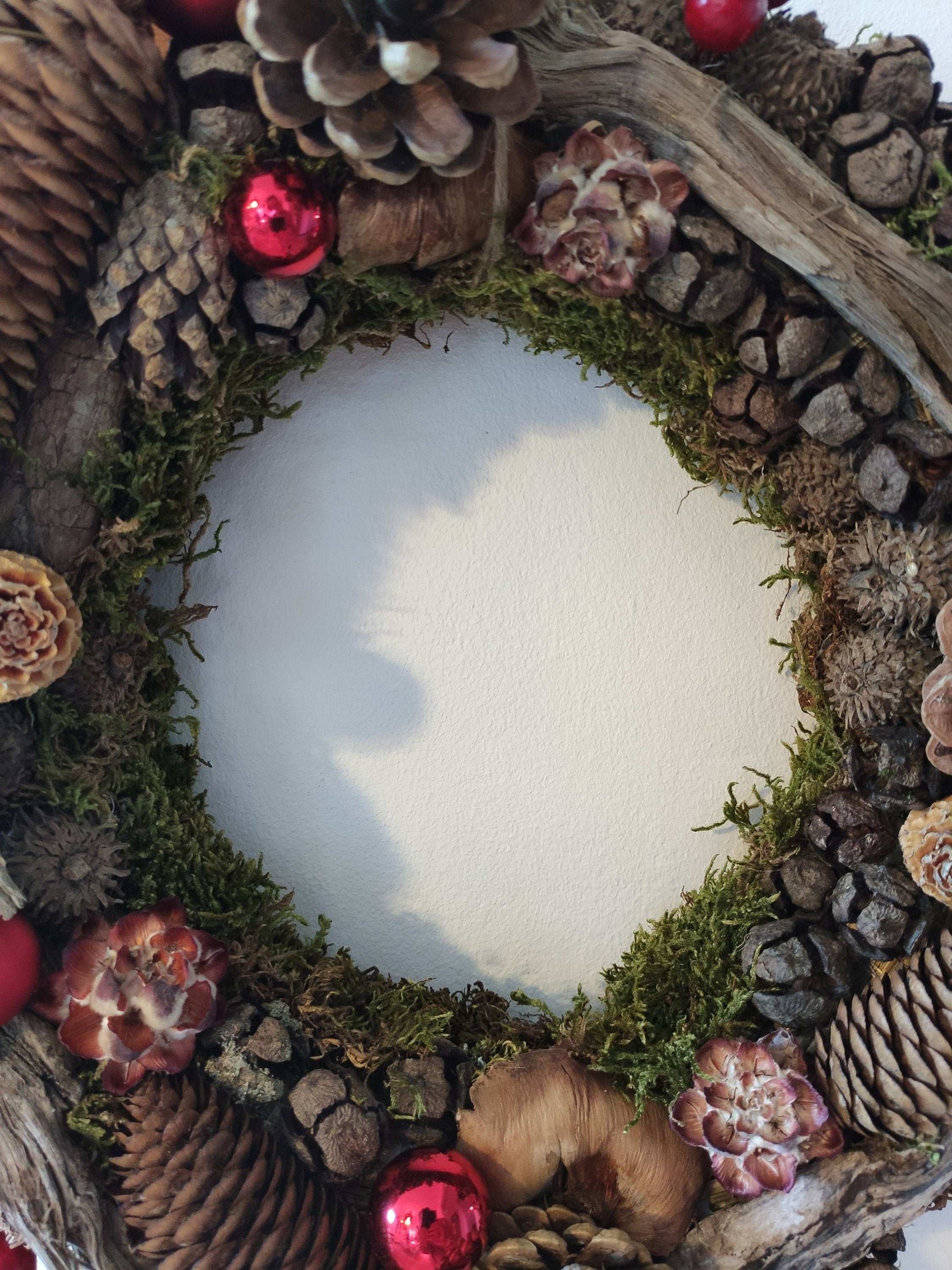 Couronne de porte, couronne de Noël "Into the wood"