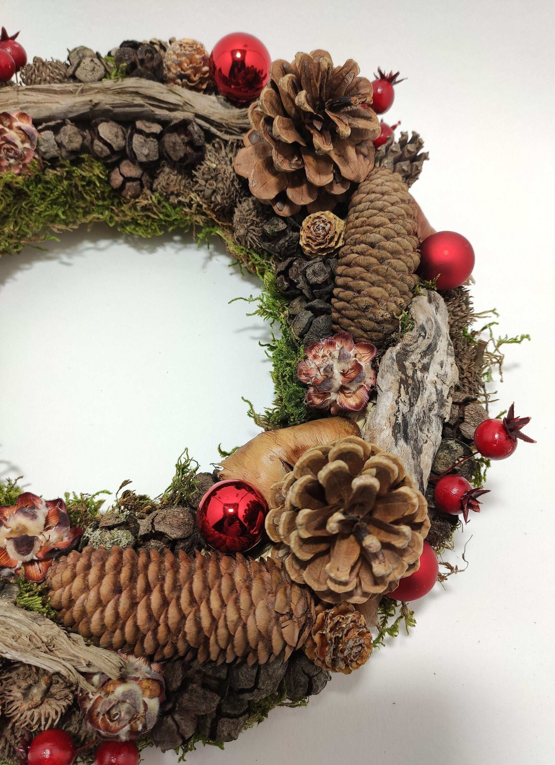 Couronne de porte, couronne de Noël "Into the wood"