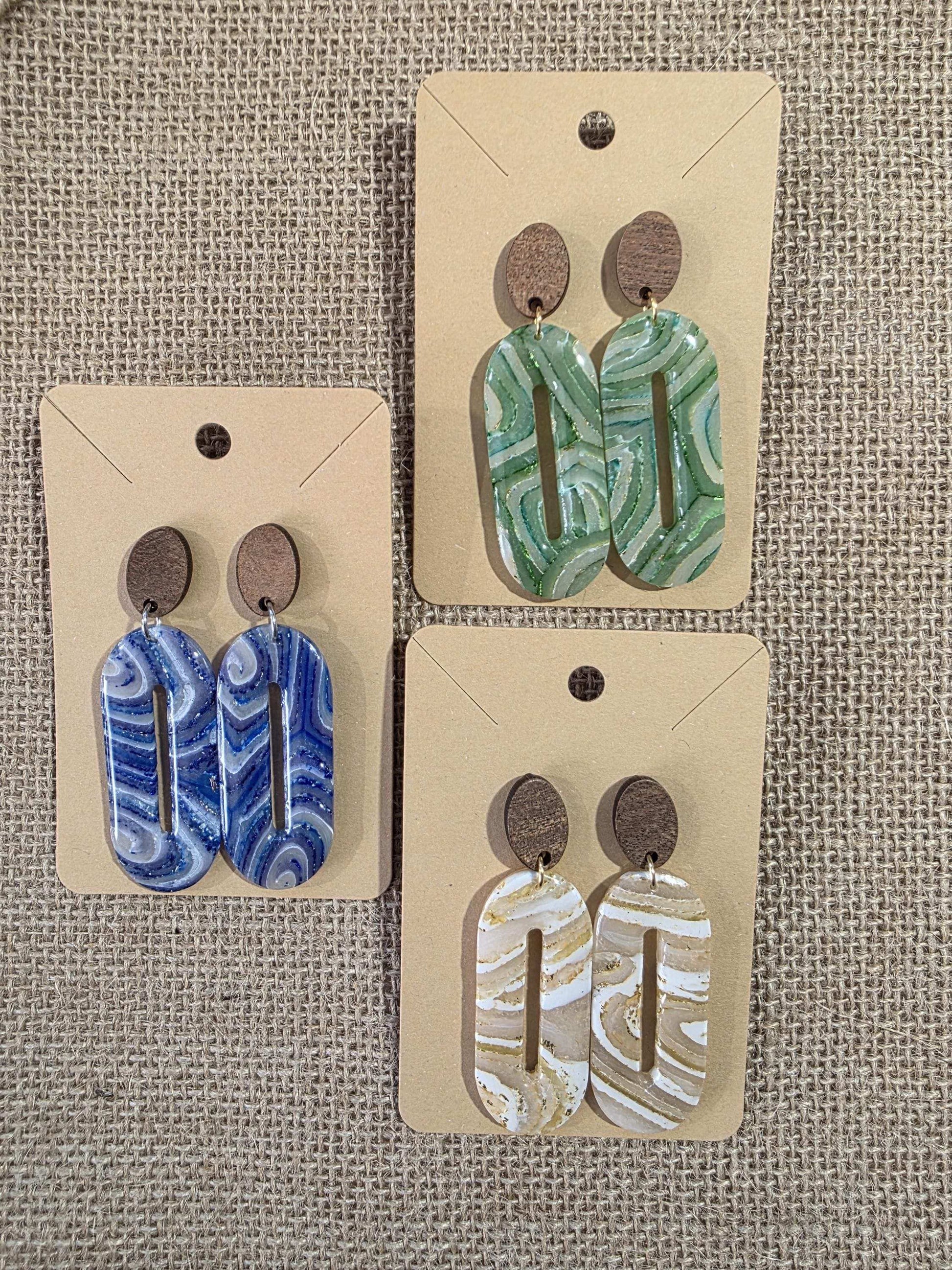 Boucles d'oreilles en argile polymère "Pierres d'Eau" modèle Olivia - collection été 2025