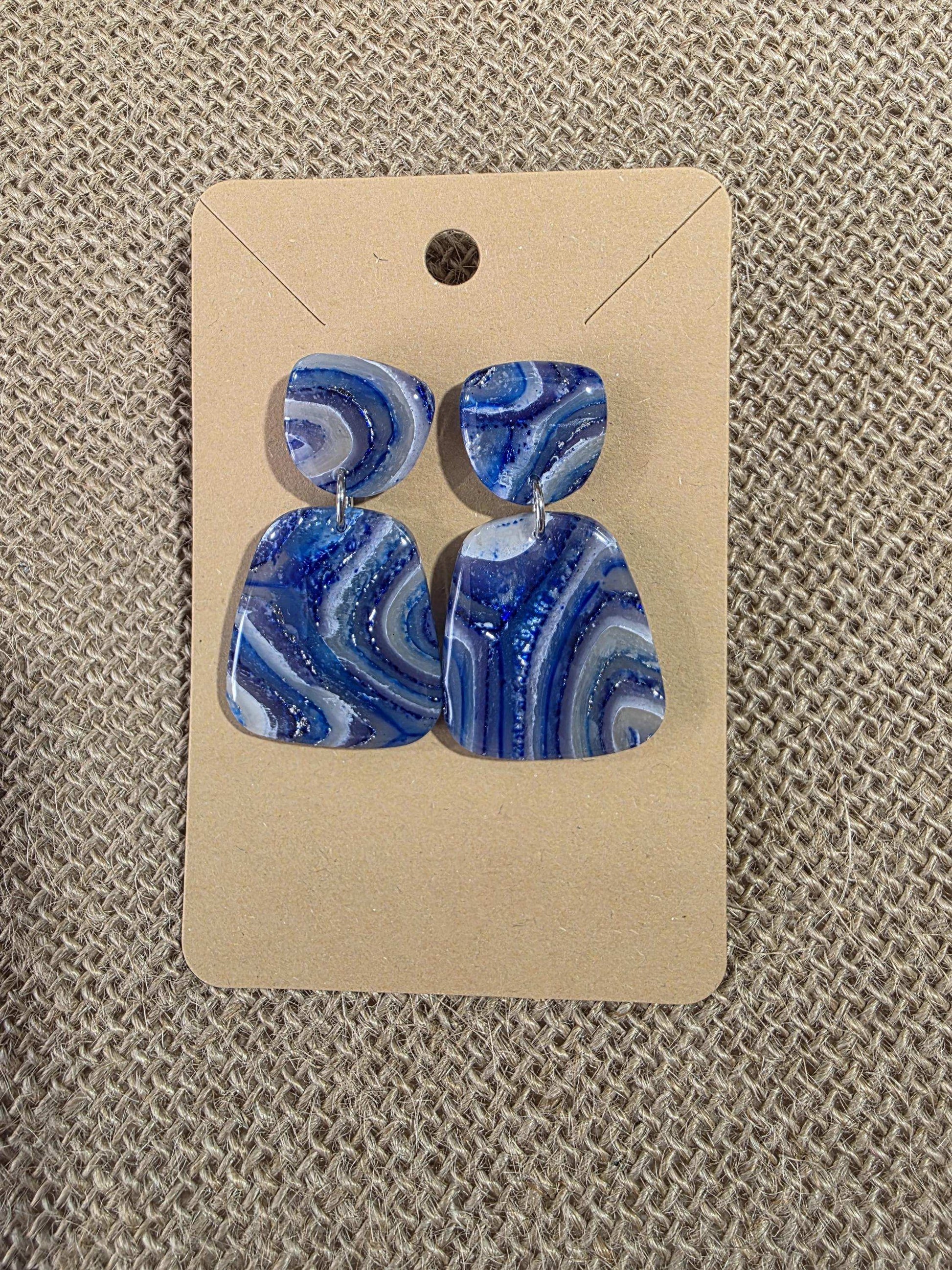 Boucles d'oreilles en argile polymère "Pierres d'Eau" modèle Henriette - collection été 2025