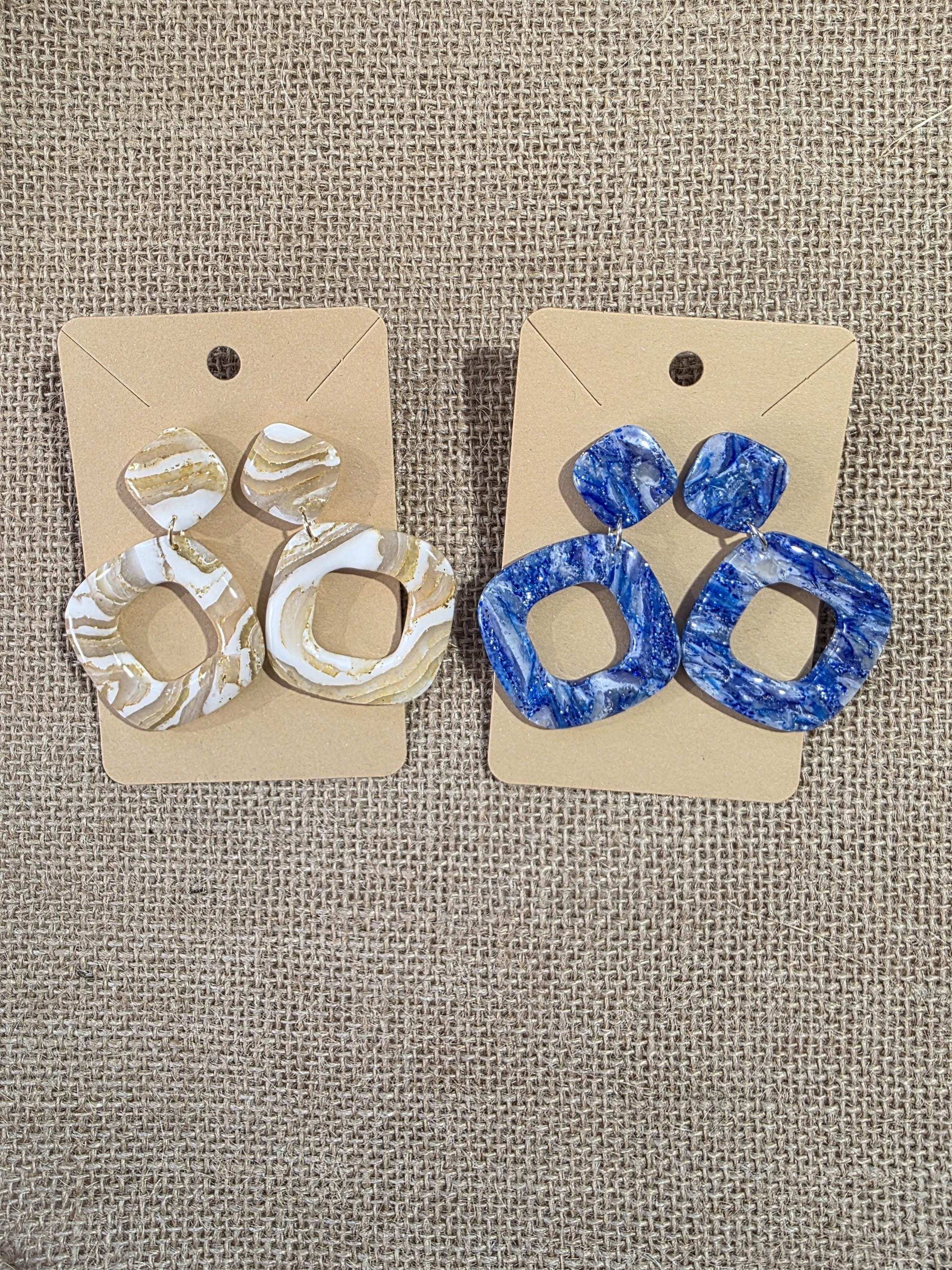 Boucles d'oreilles en argile polymère "Pierres d'Eau" modèle Sophia - collection été 2025