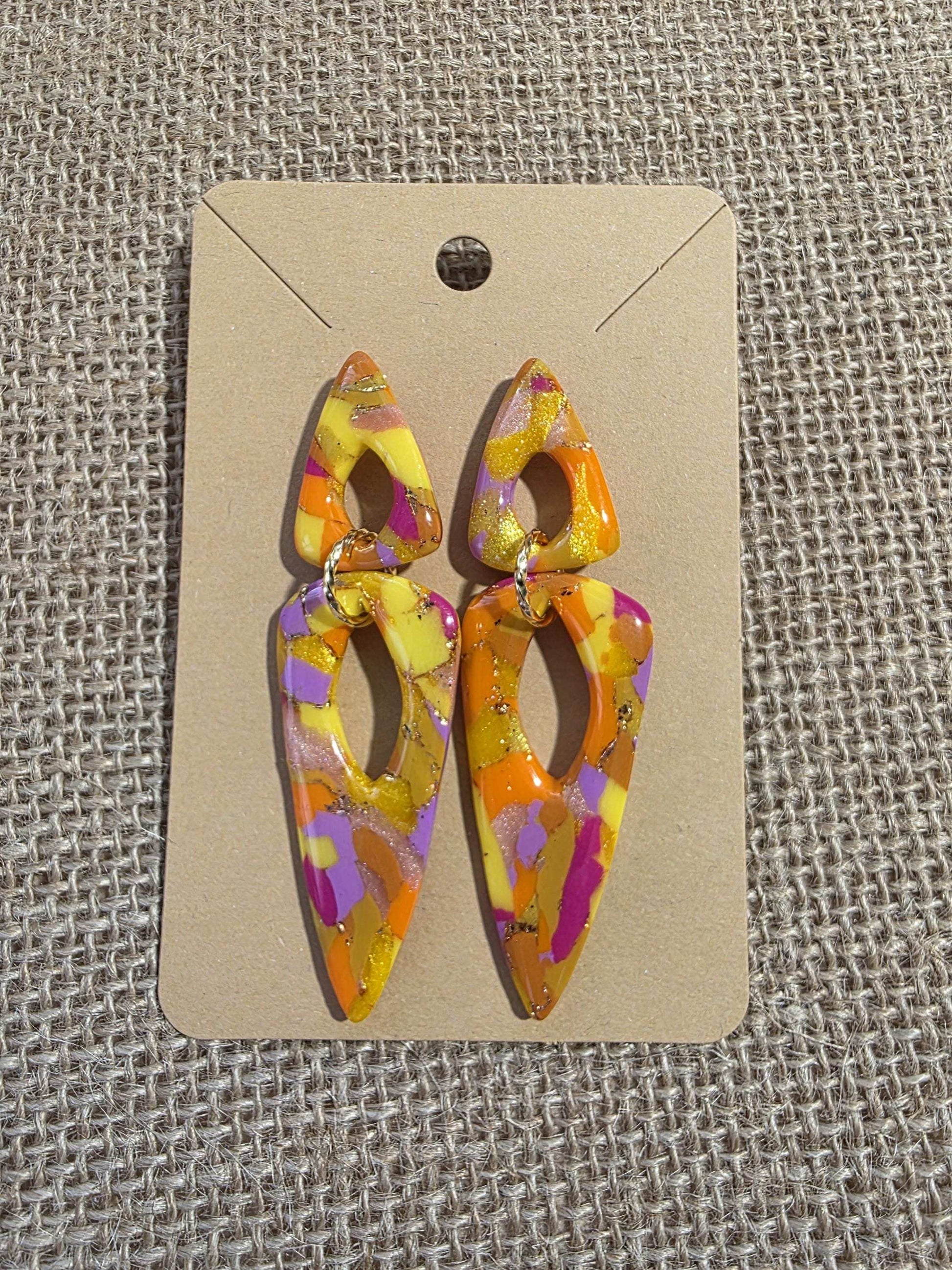 Boucles d'oreilles Irène, teinte "Sunset" en argile polymère, collection Sol, été 25