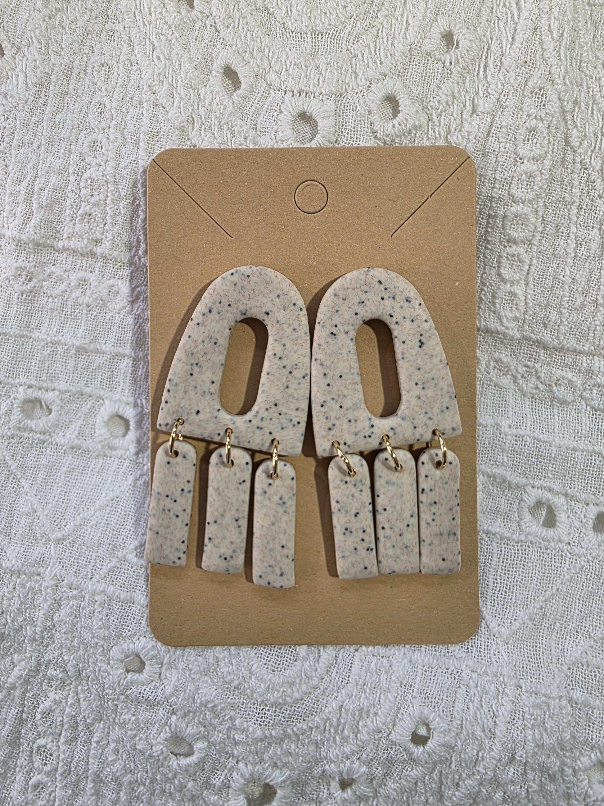 Boucles d'oreilles "Méduse Bohème" en argile polymère, collection "Bohemian Summer", été 25