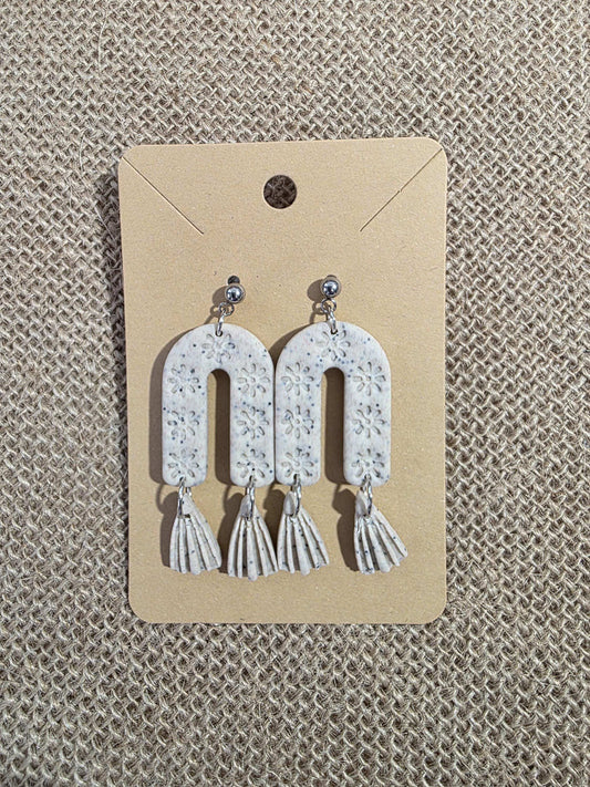 Boucles d'oreilles "Porte du soleil" en argile polymère, collection "Bohemian Summer", été 2025