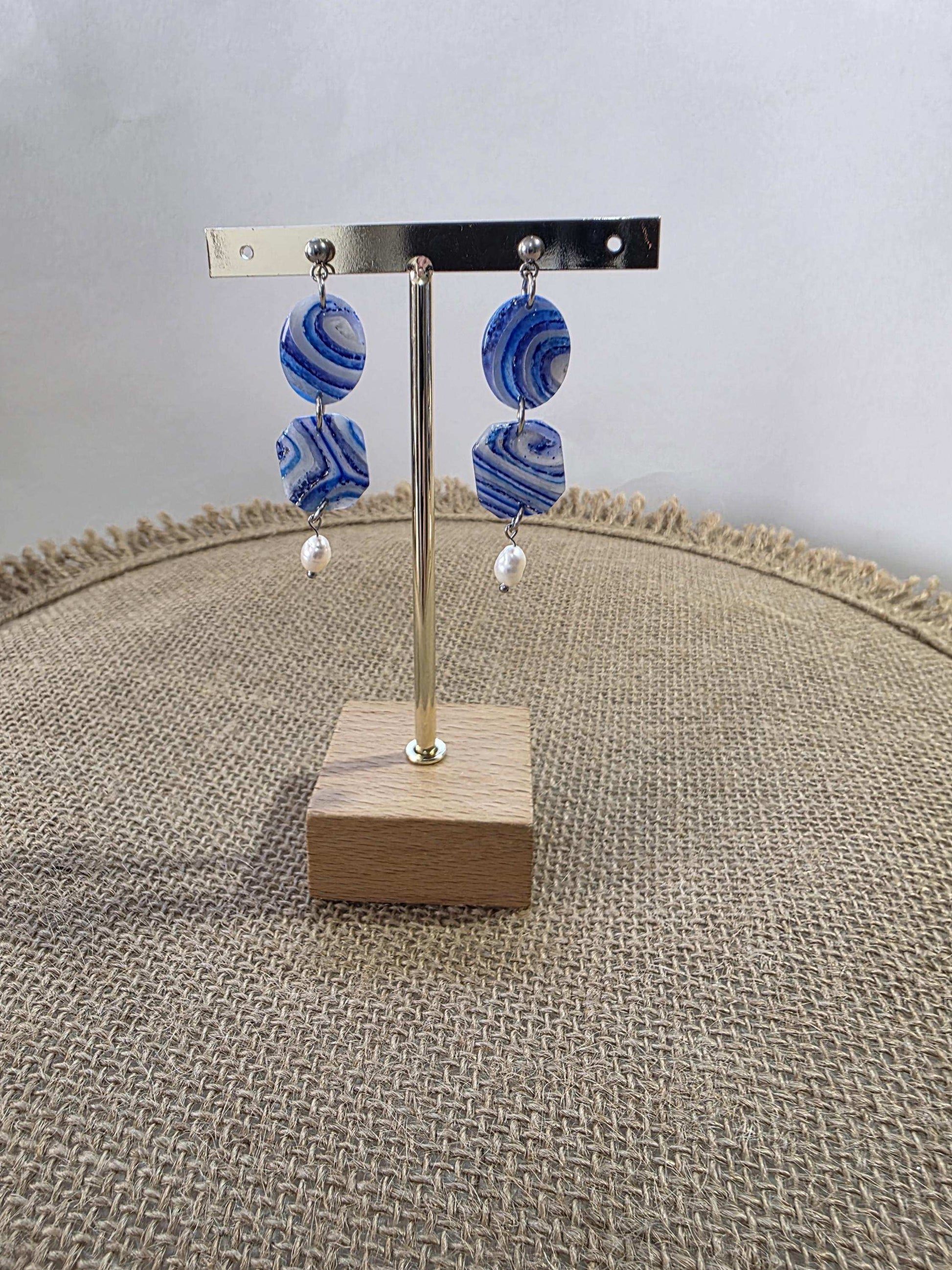 Boucles d'oreilles en argile polymère "Pierres d'Eau" modèle Olga - collection été 2025