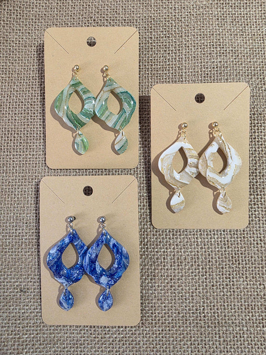 Boucles d'oreilles en argile polymère "Pierres d'Eau" modèle Jasmine - collection été 2025