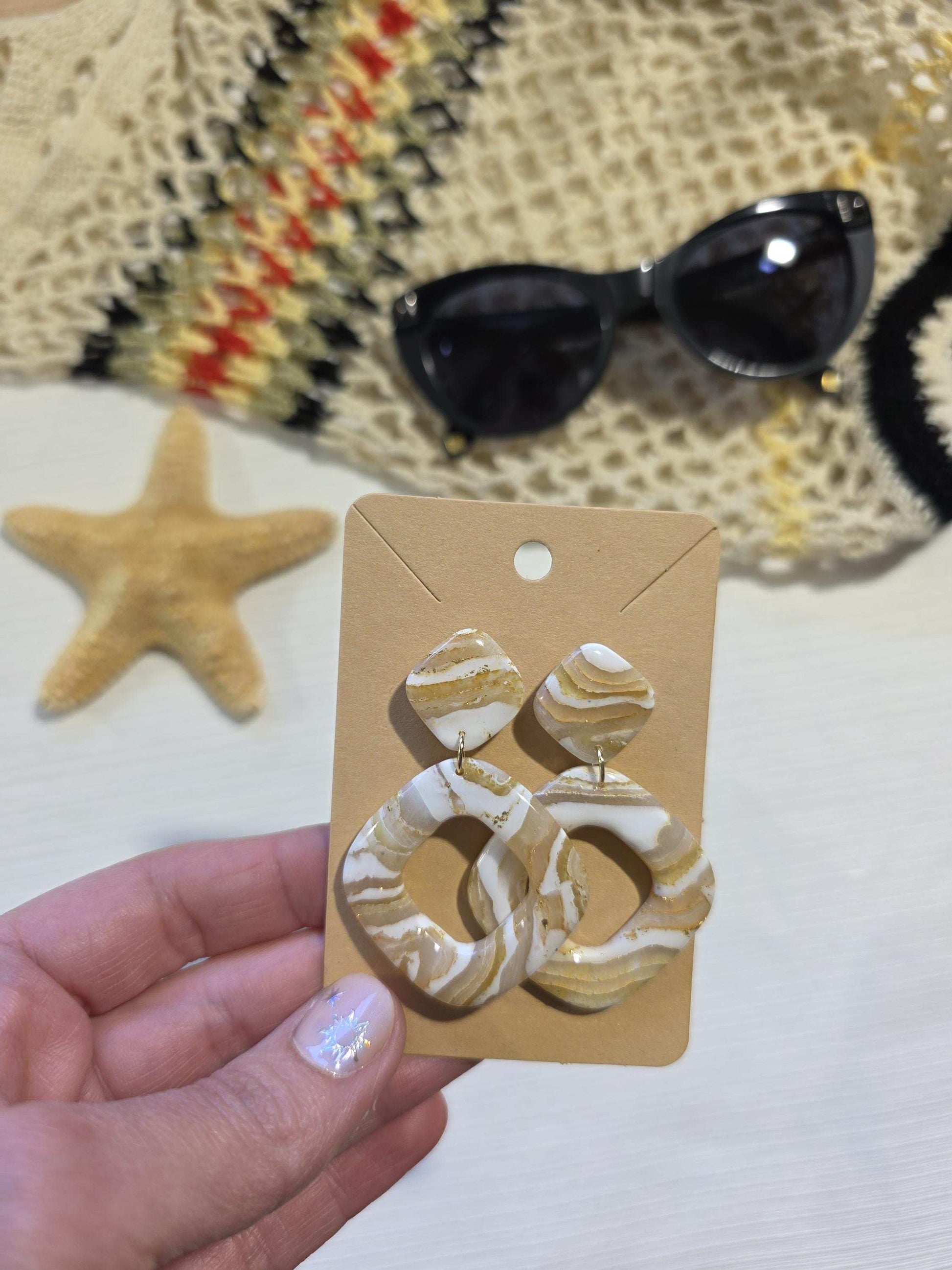 Boucles d'oreilles en argile polymère "Pierres d'Eau" modèle Sophia - collection été 2025