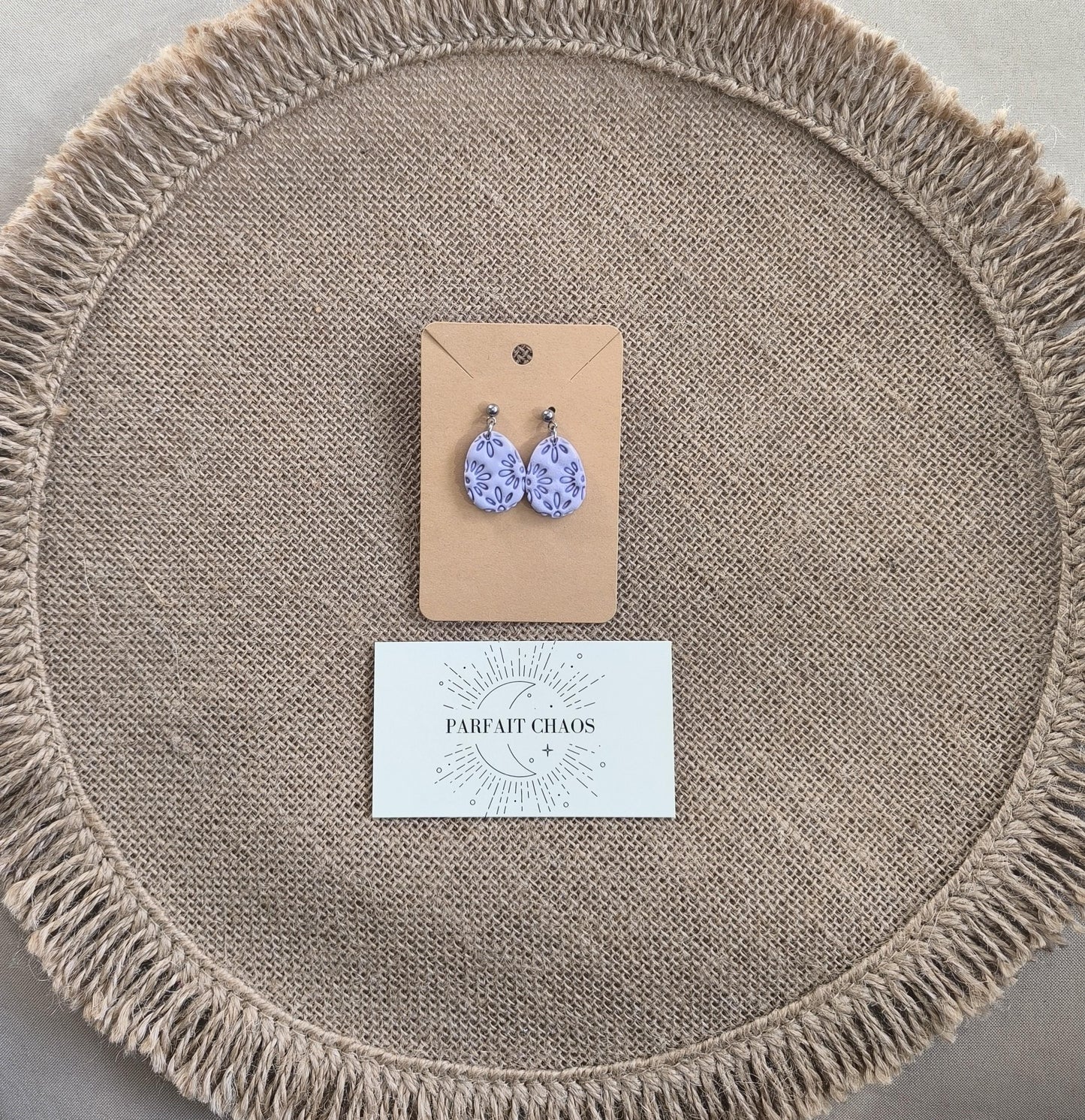 Boucles d'oreilles en argile polymère collection "Rêverie", modèle "Tendresse".