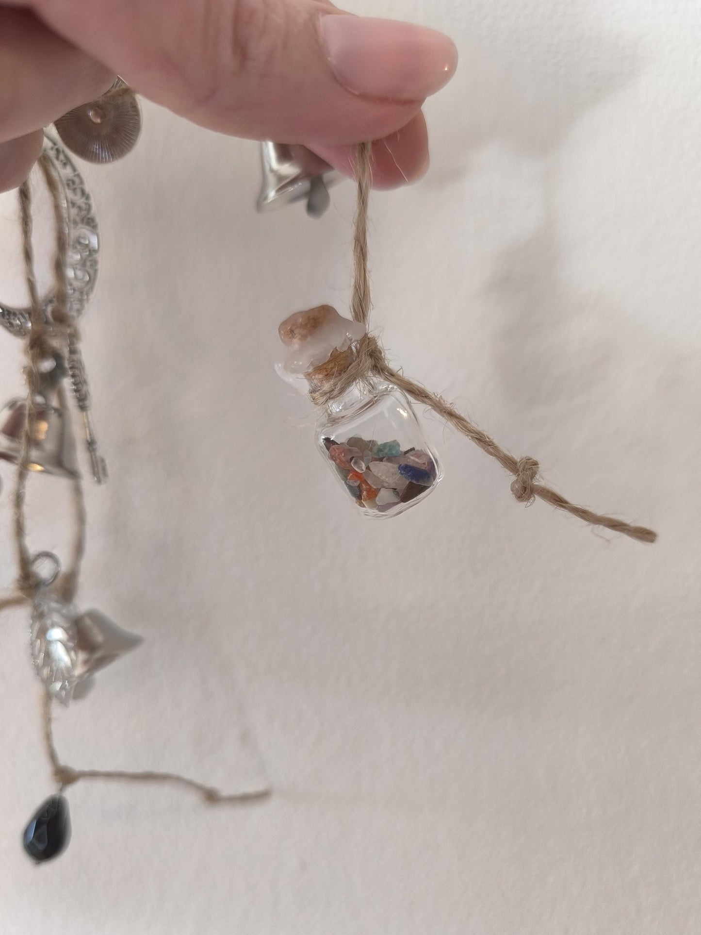 Cloche de sorcière décorative papillon bleu marron diamètre 10 cm