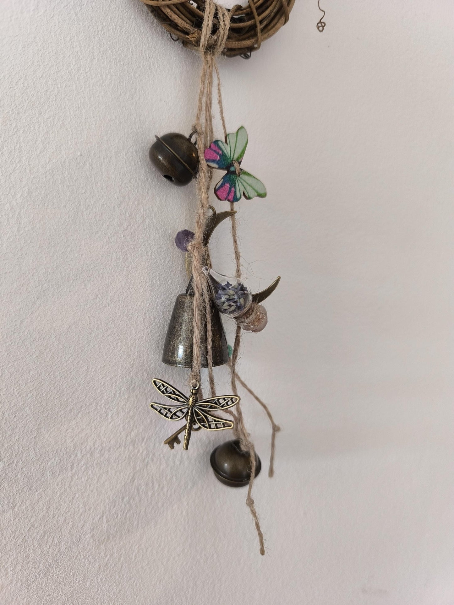 Cloche de sorcière décorative couleurs vert et fuchsia diamètre 8 cm