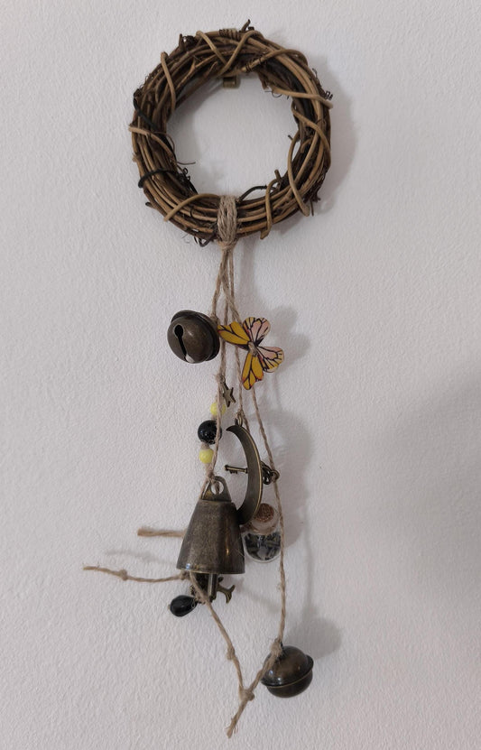 Cloche de sorcière décorative couleurs jaune et noire diamètre 8 cm