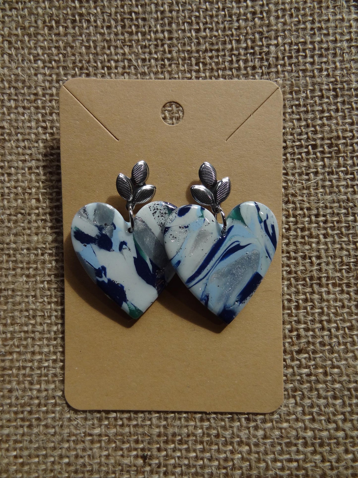 Boucles d'oreilles en argile polymère modèle Valentine