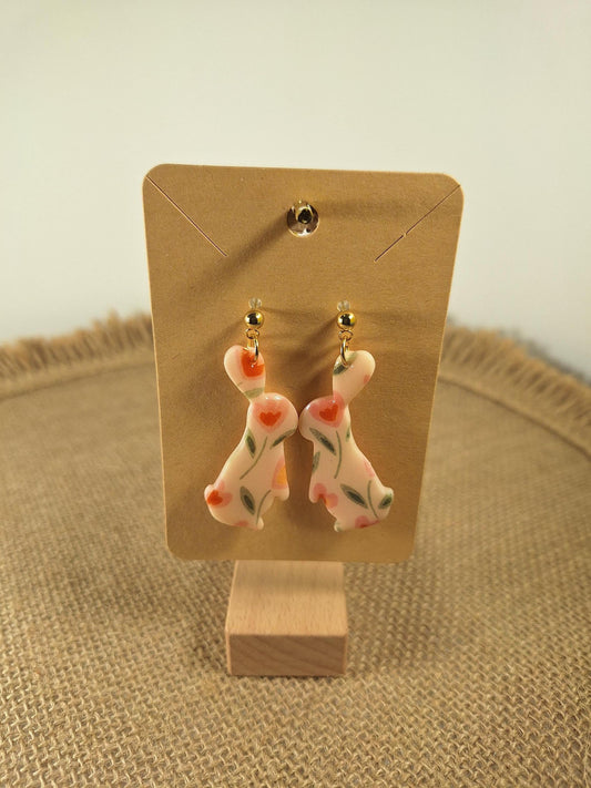 Boucles d'oreilles en argile polymère collection "Rêverie", modèle "Un amour de tulipe".