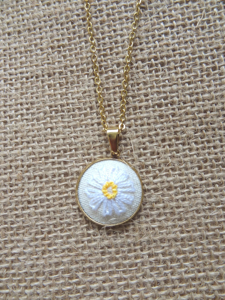 Nos bijoux brodés