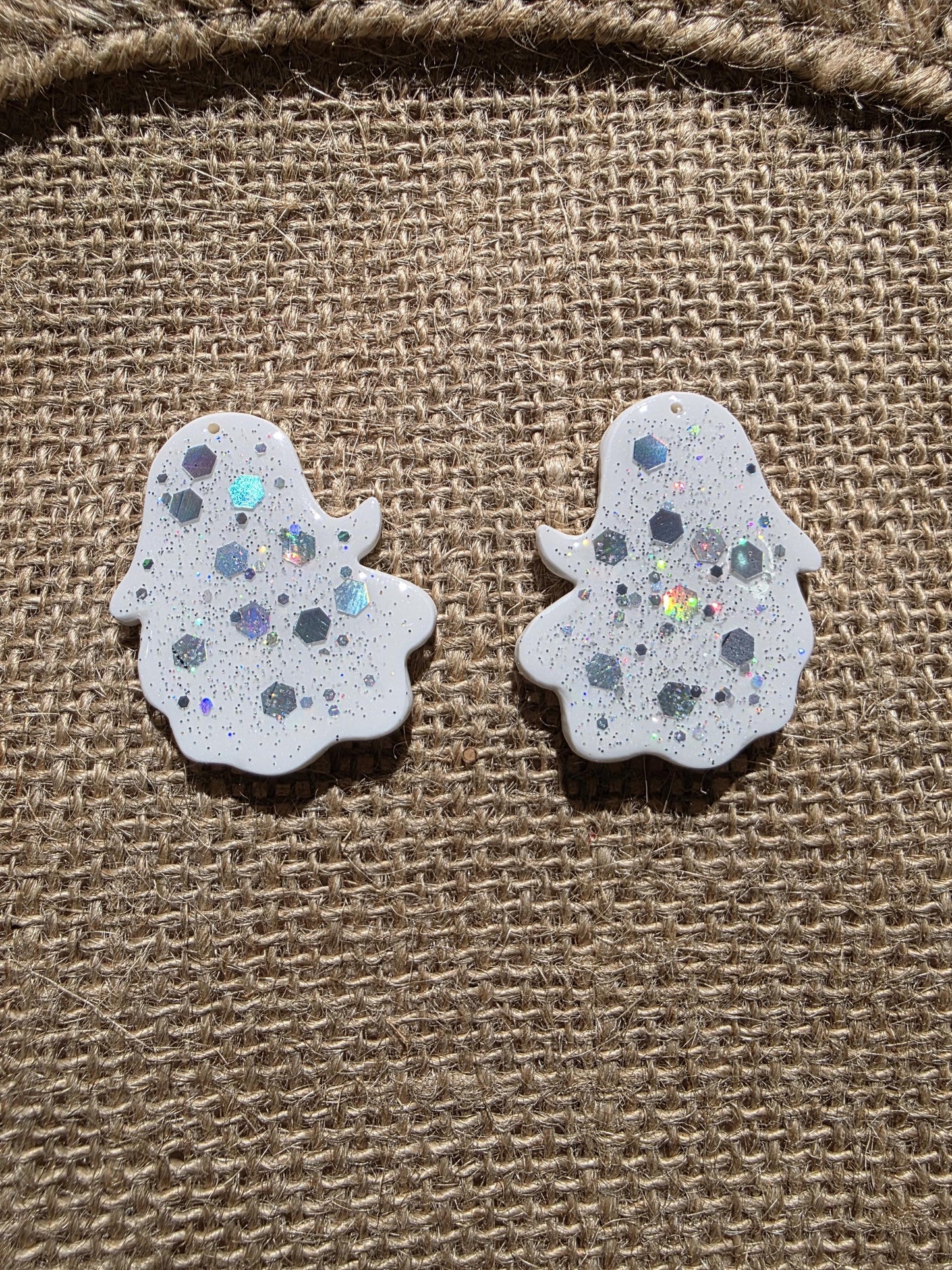 Boucles d'oreilles en argile polymère collection "BE SPOOKY" modèle "BOO!" - collection automne