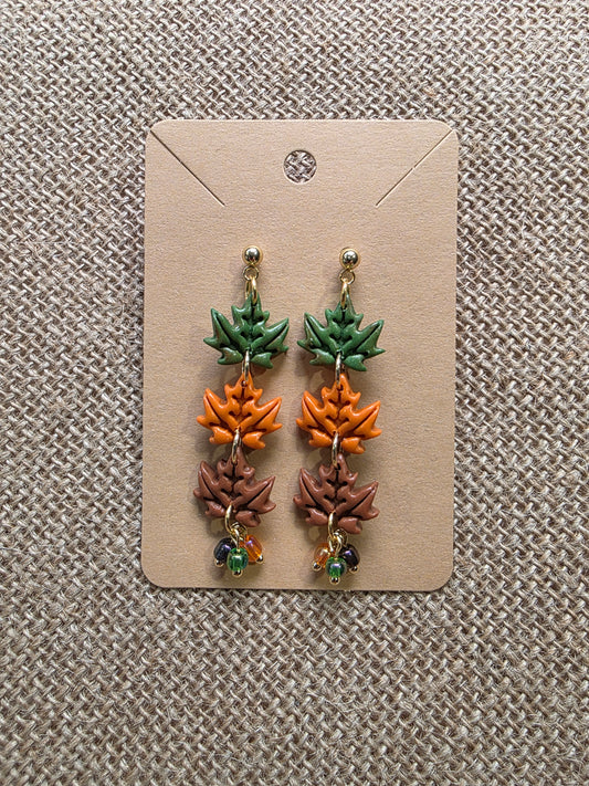 Boucles d'oreilles en argile polymère collection MAGIE DES BOIS modèle Feuilles d'Automne - collection automne