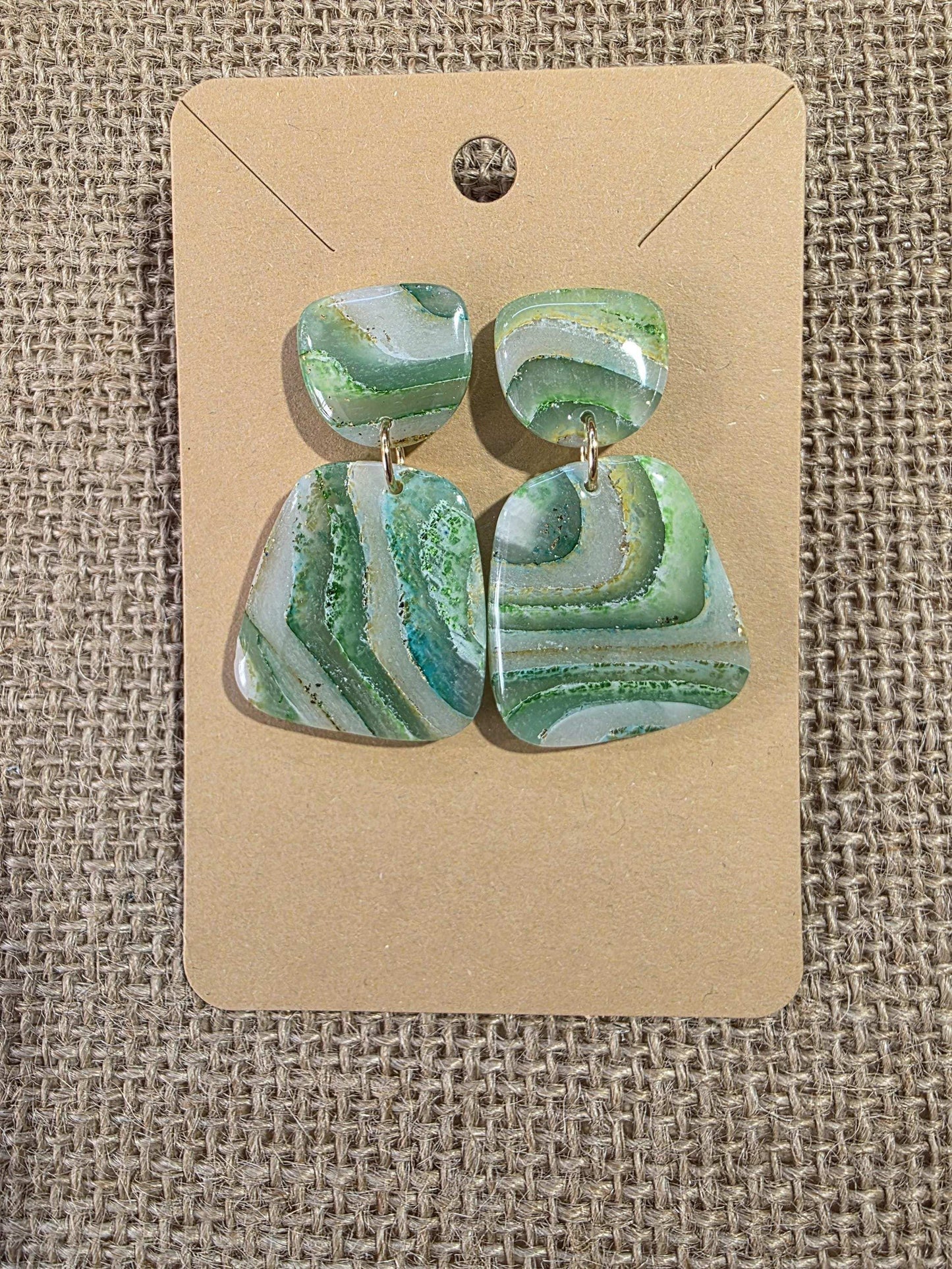 Boucles d'oreilles en argile polymère "Pierres d'Eau" modèle Henriette - collection été 2025
