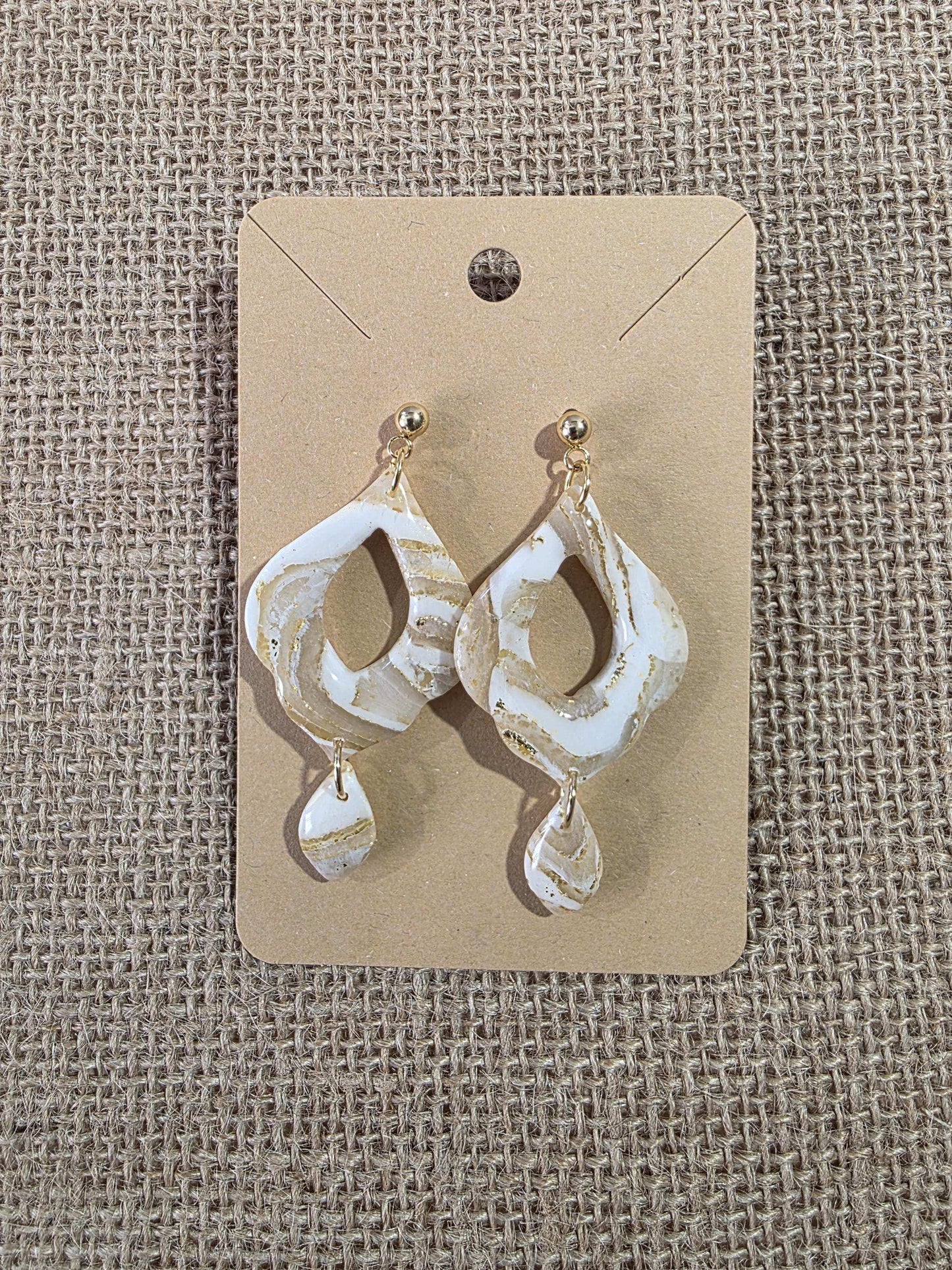 Boucles d'oreilles en argile polymère "Pierres d'Eau" modèle Jasmine - collection été 2025