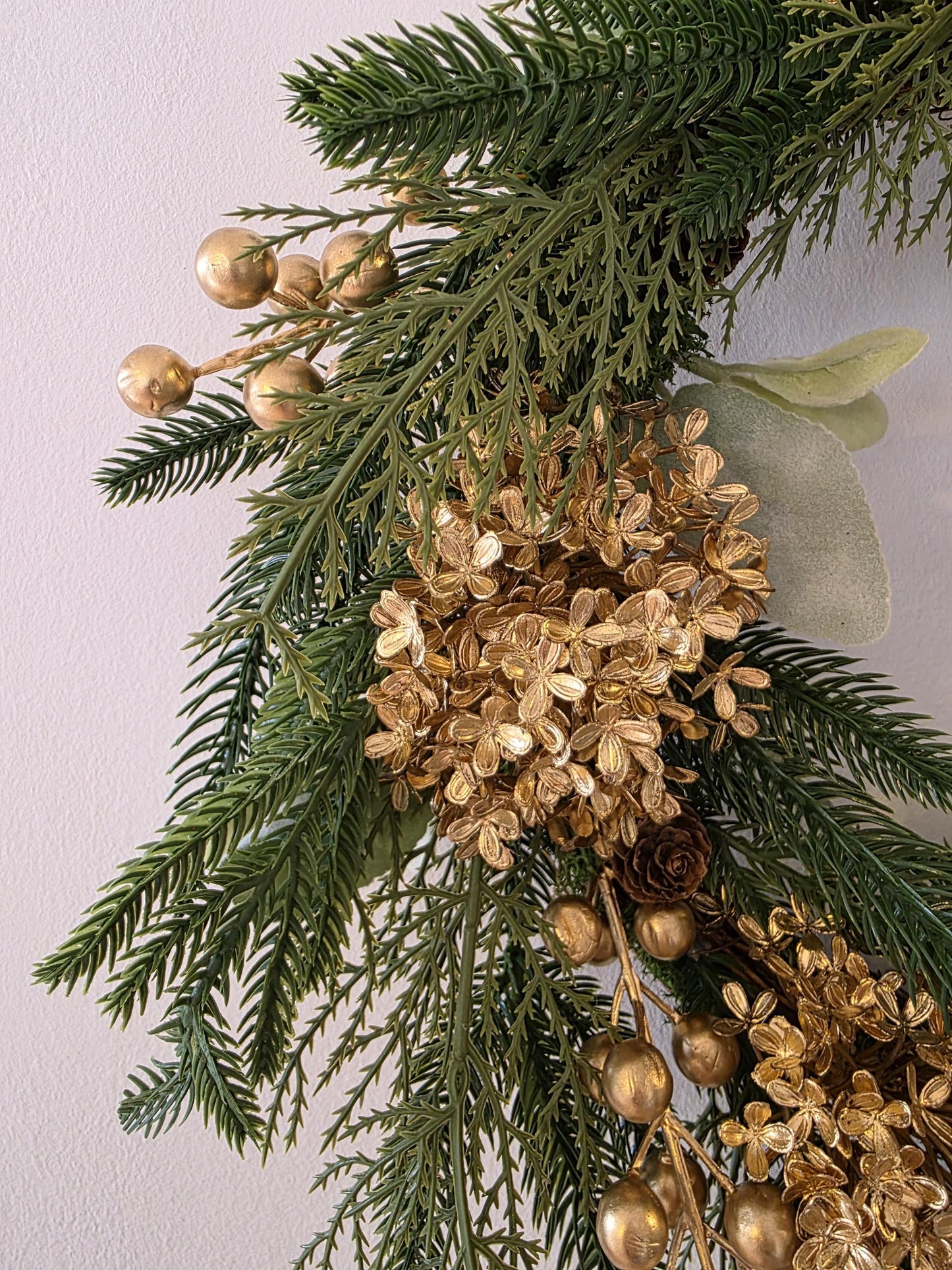 Hortense – Couronne de Noël artisanale unique