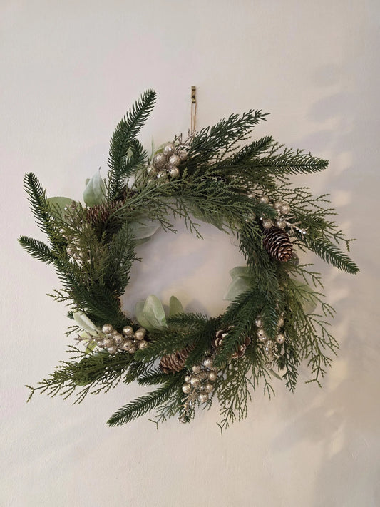 Lumière d’Hiver – Couronne de Noël artisanale unique