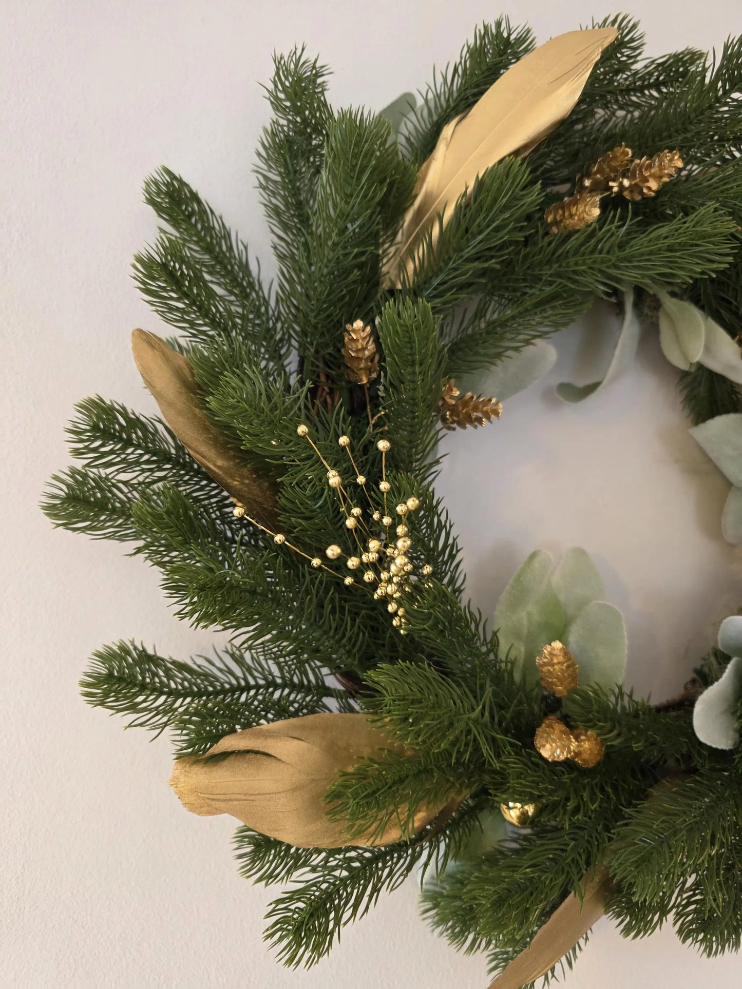 Golden – Couronne de Noël artisanale unique
