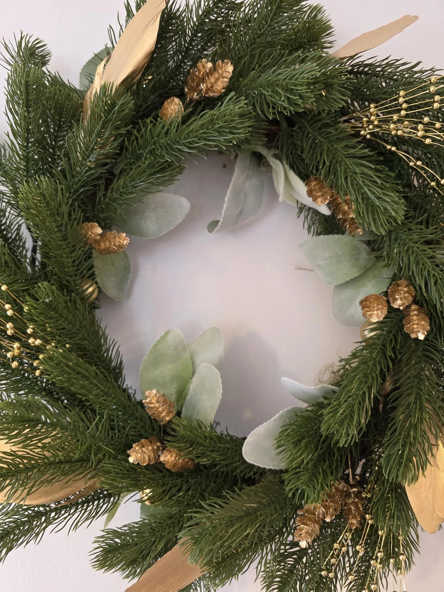 Golden – Couronne de Noël artisanale unique