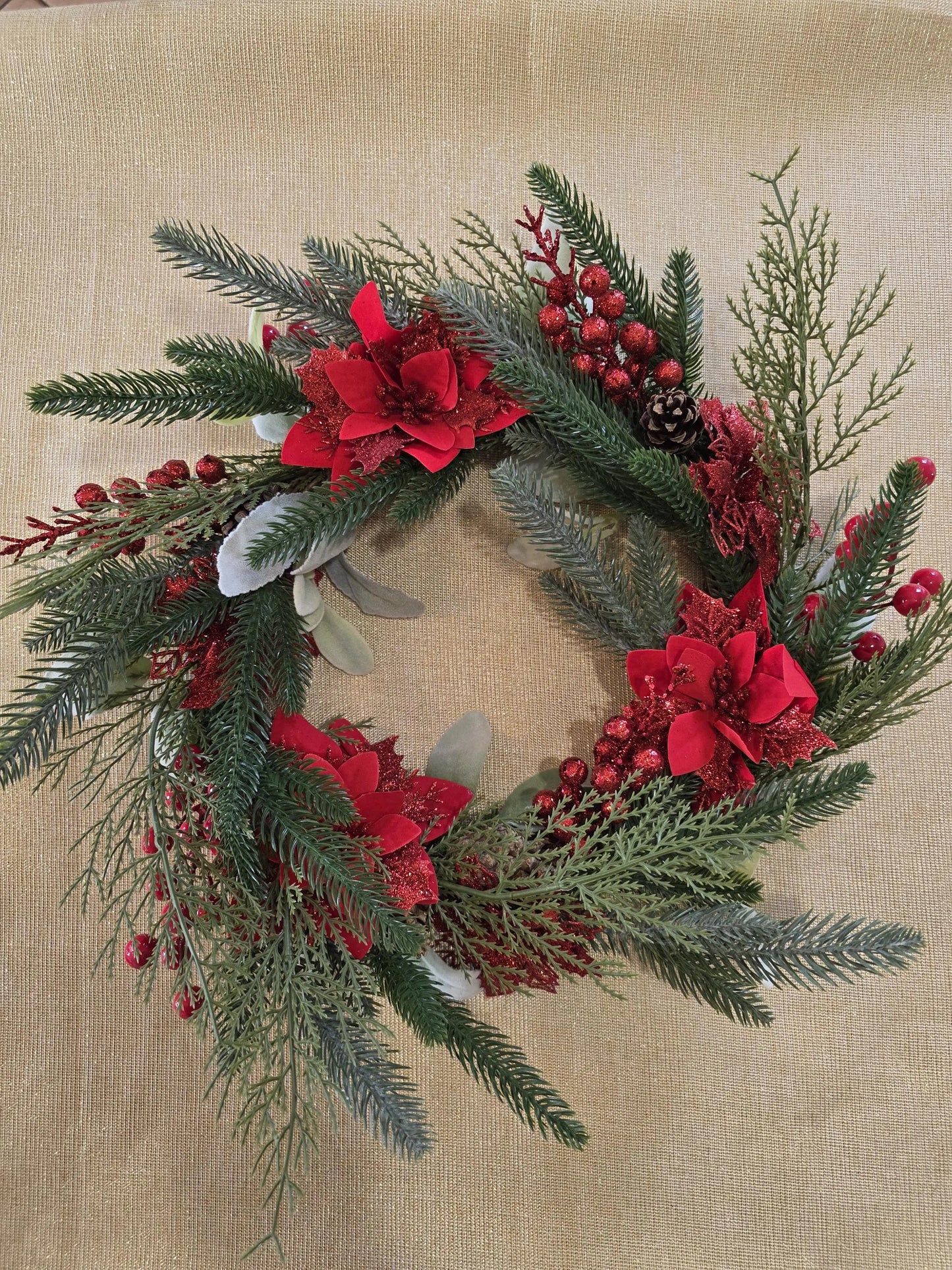 Taylor – Couronne de Noël artisanale unique