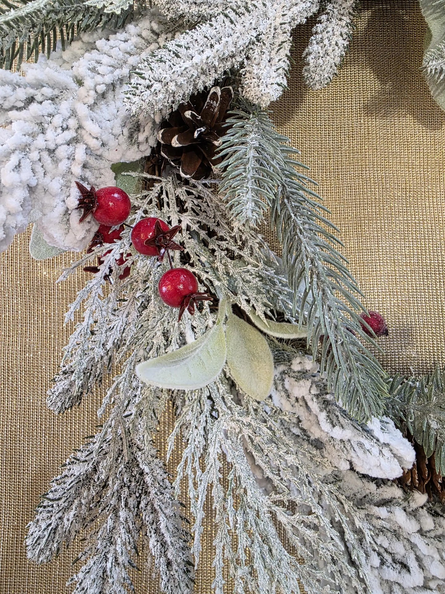 La Givrée – Couronne de Noël artisanale unique